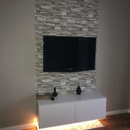 Azur Port Apartman *